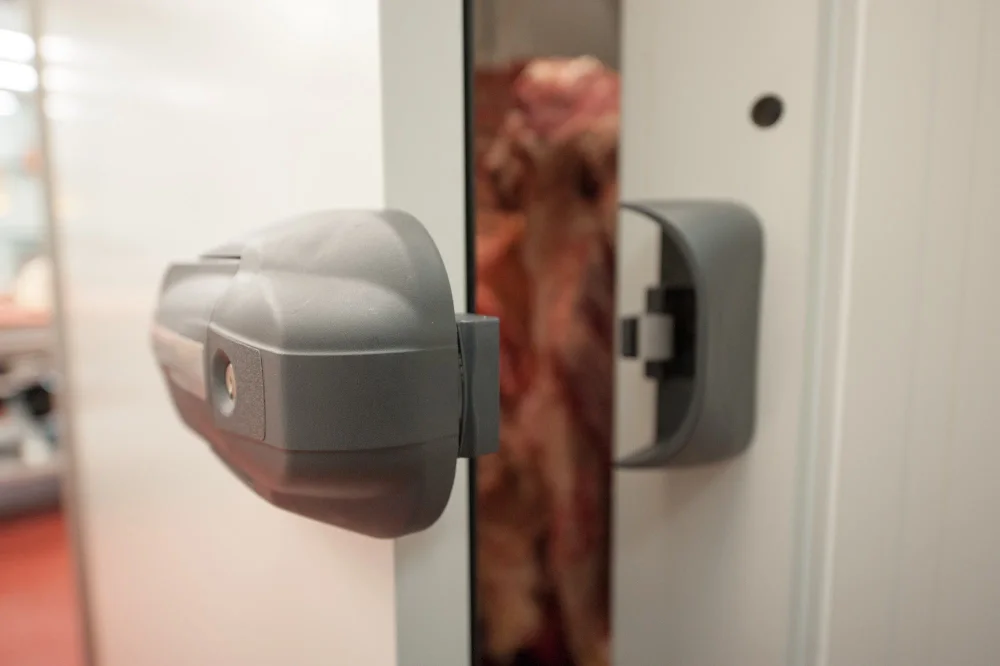 Isotherme constructie, toonbankmeubel en instapkoelcel — foto 4